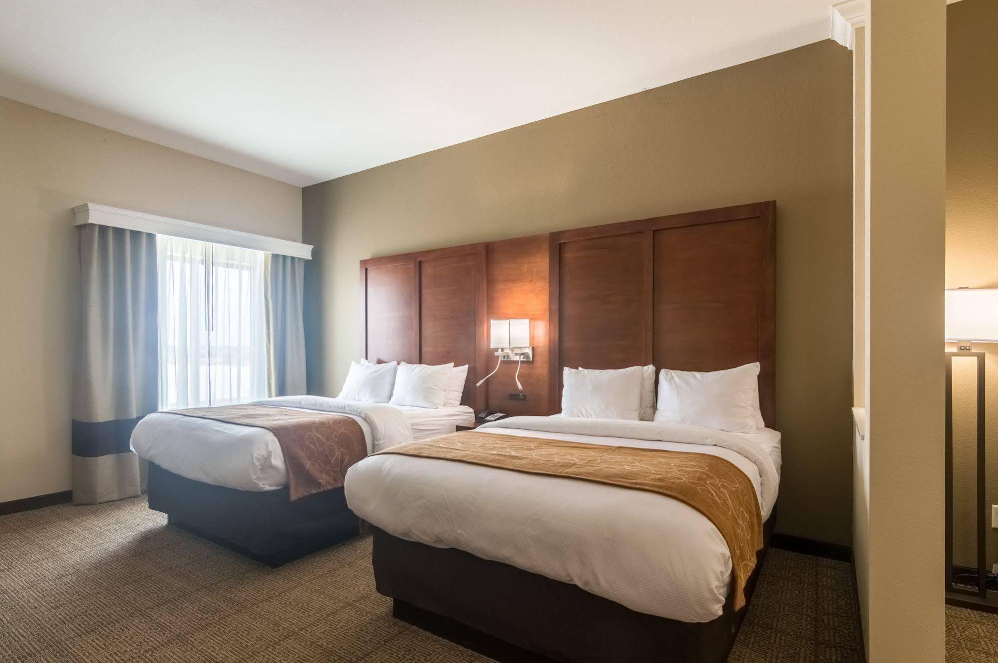 Comfort Suites Meridian And I-40 Oklahoma City Exteriör bild