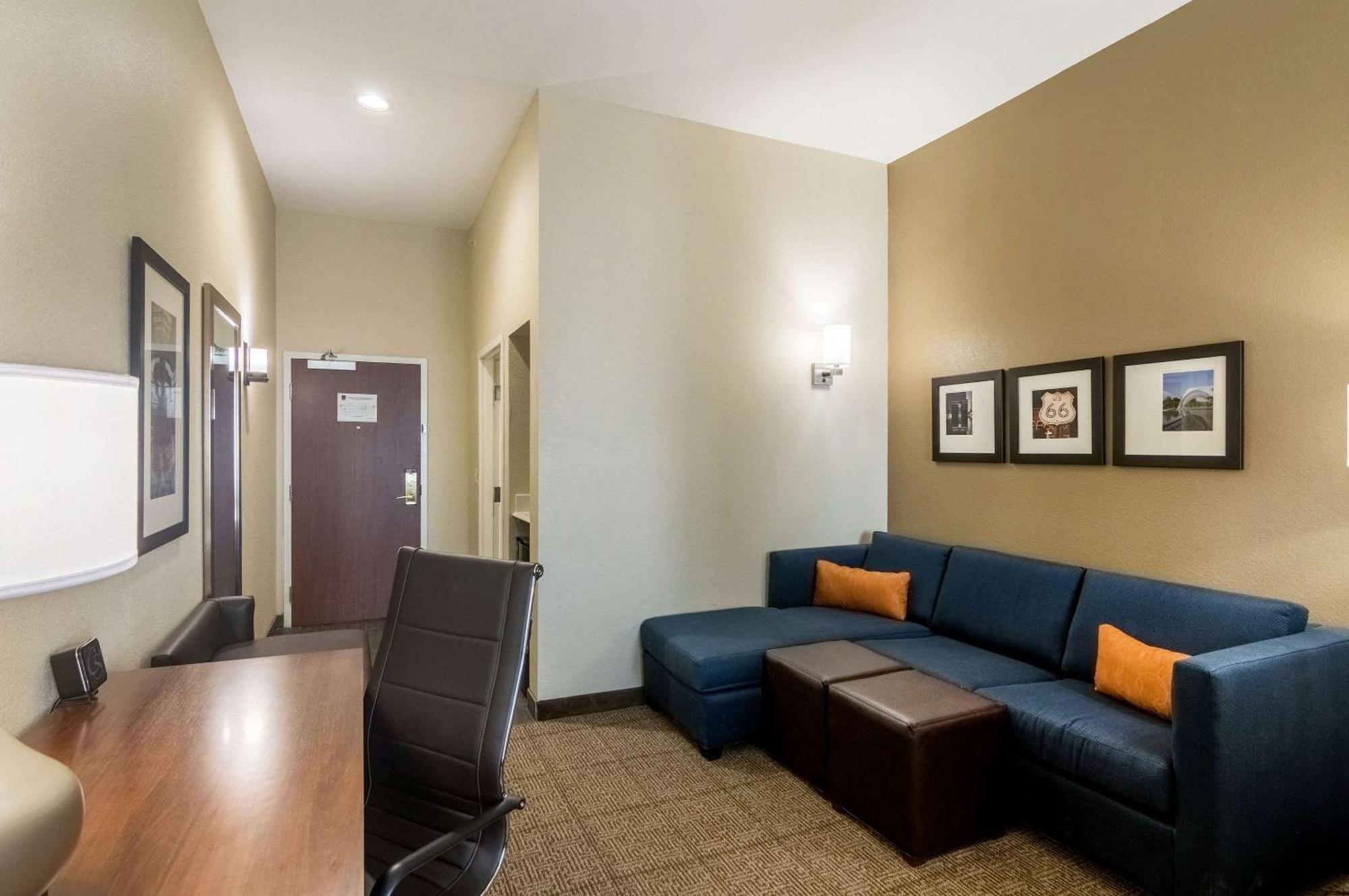 Comfort Suites Meridian And I-40 Oklahoma City Exteriör bild