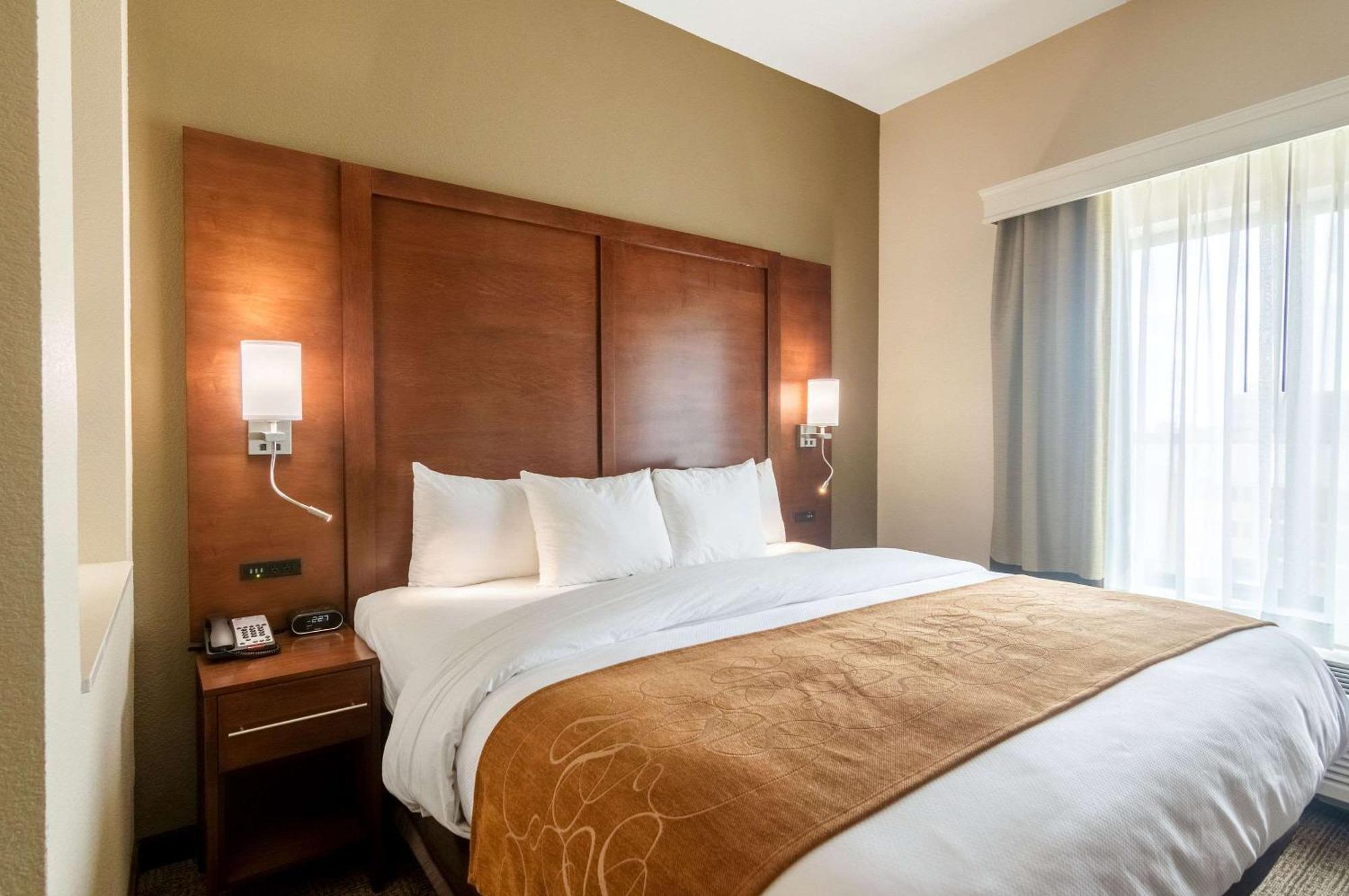 Comfort Suites Meridian And I-40 Oklahoma City Exteriör bild
