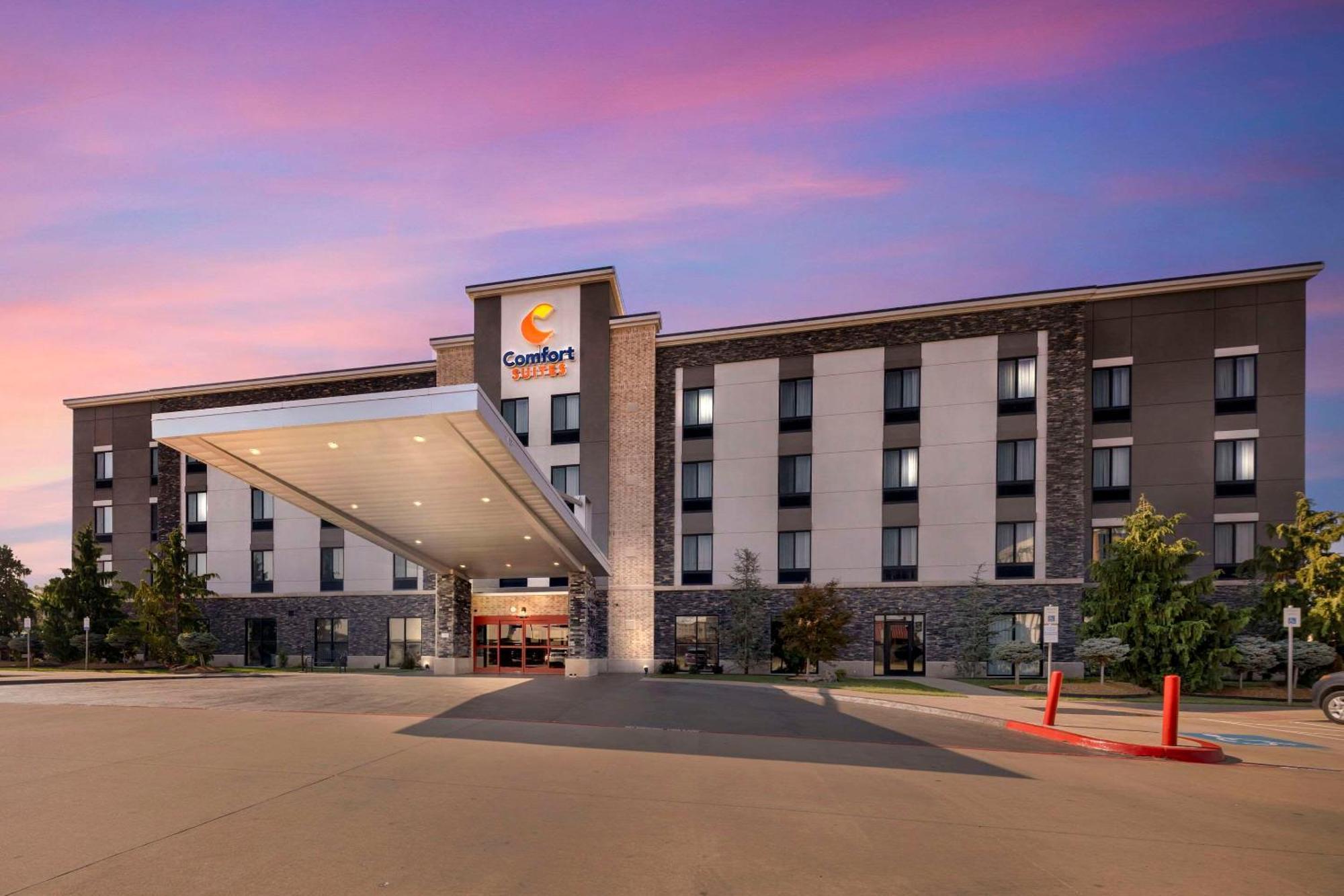 Comfort Suites Meridian And I-40 Oklahoma City Exteriör bild