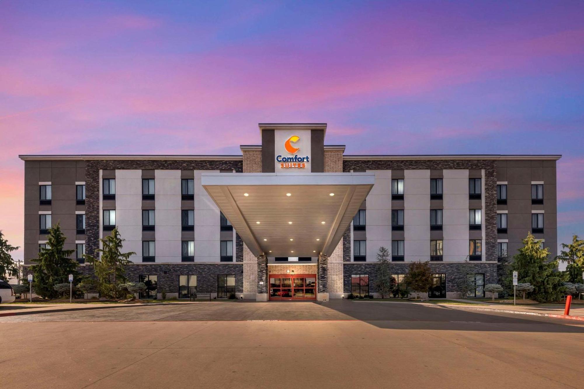 Comfort Suites Meridian And I-40 Oklahoma City Exteriör bild