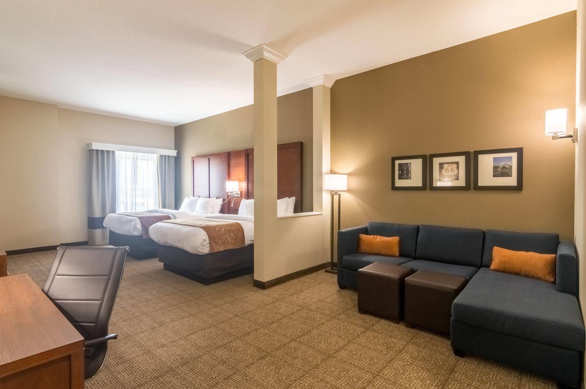 Comfort Suites Meridian And I-40 Oklahoma City Exteriör bild